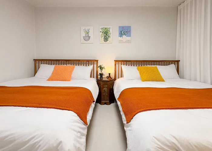 동대입구역5분, 공항버스4분 - 동대문,명동,종로,이태원10분 최고의 접근성 *